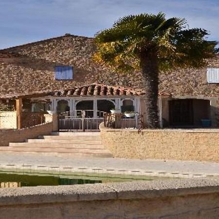 Готель Domaine Saint Victor La Tour-d'Aigues Екстер'єр фото