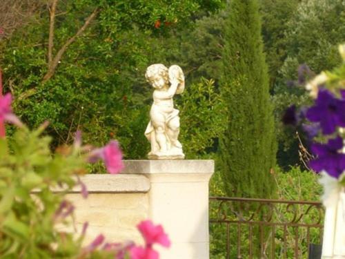 Готель Domaine Saint Victor La Tour-d'Aigues Екстер'єр фото